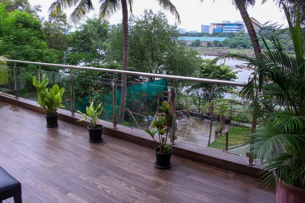 Urban Nomads Pune Riverside Colive Cowork Albergue Exterior foto