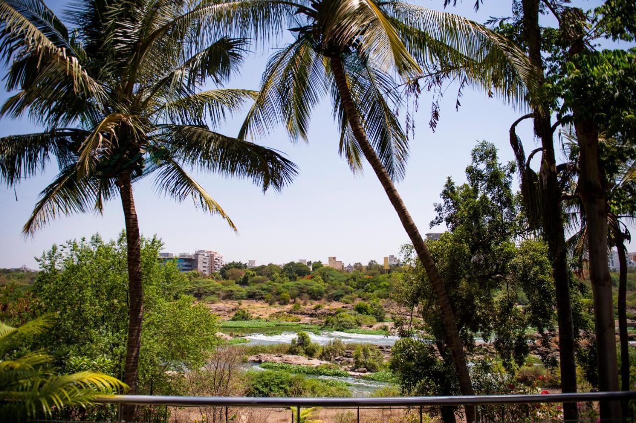 Urban Nomads Pune Riverside Colive Cowork Albergue Exterior foto