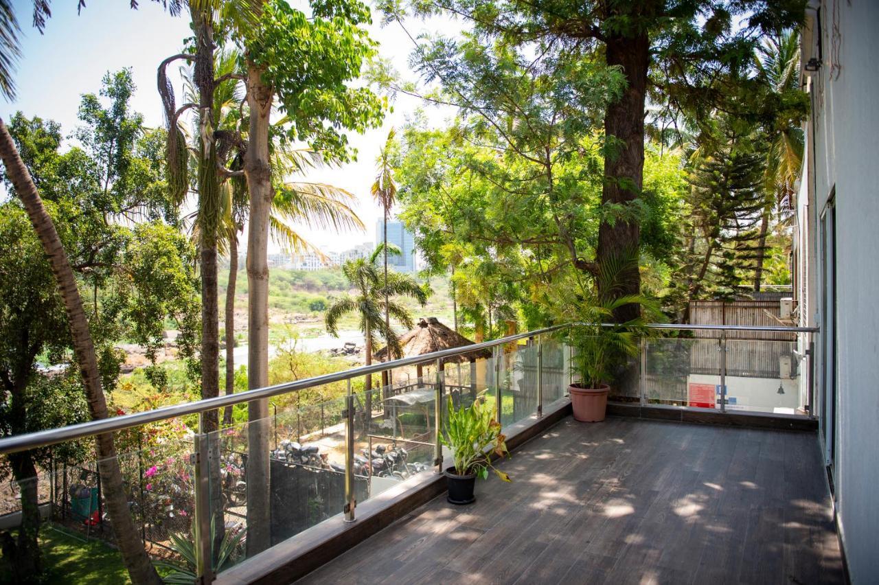 Urban Nomads Pune Riverside Colive Cowork Albergue Exterior foto