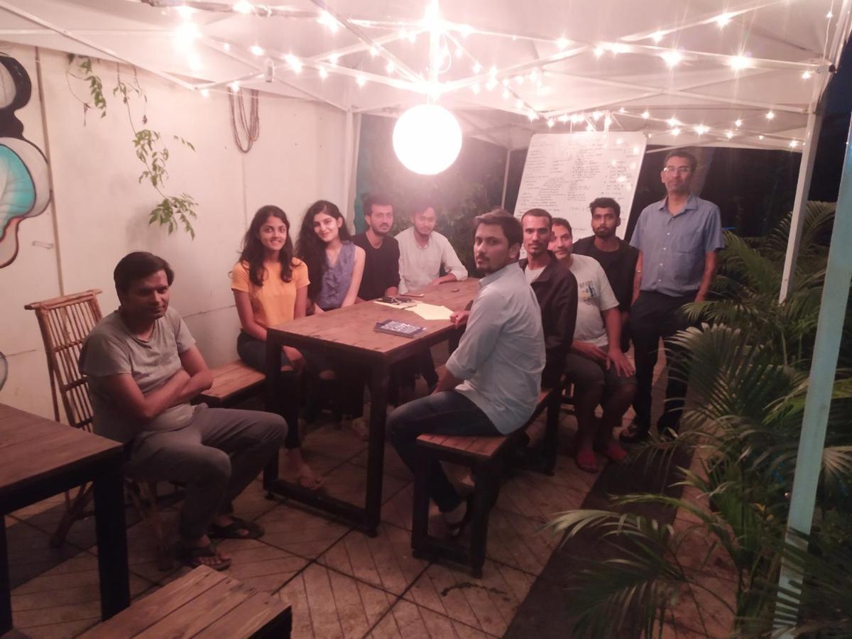 Urban Nomads Pune Riverside Colive Cowork Albergue Exterior foto