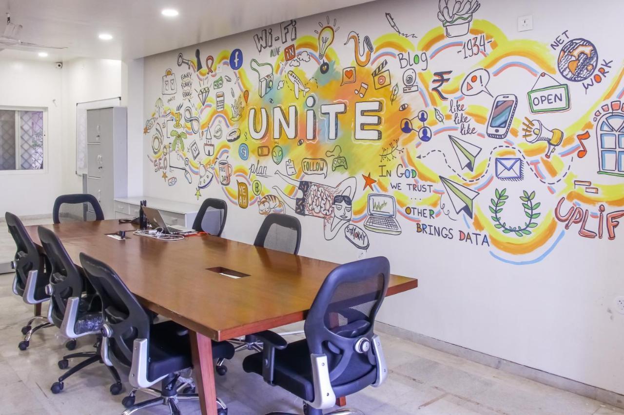 Urban Nomads Pune Riverside Colive Cowork Albergue Exterior foto