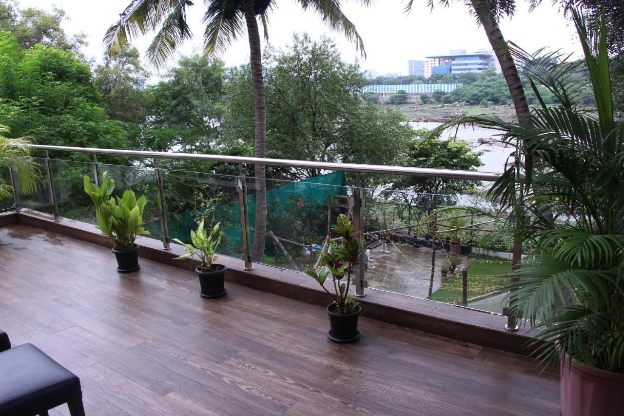 Urban Nomads Pune Riverside Colive Cowork Albergue Exterior foto